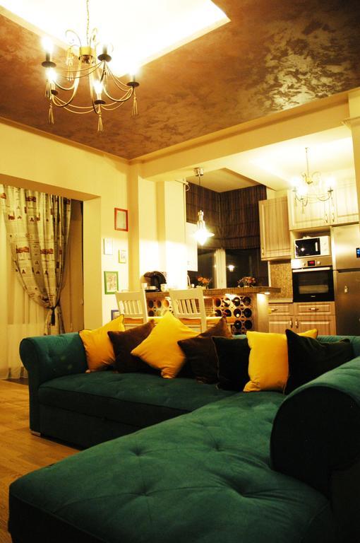 Classic Apartment Brasov Ngoại thất bức ảnh