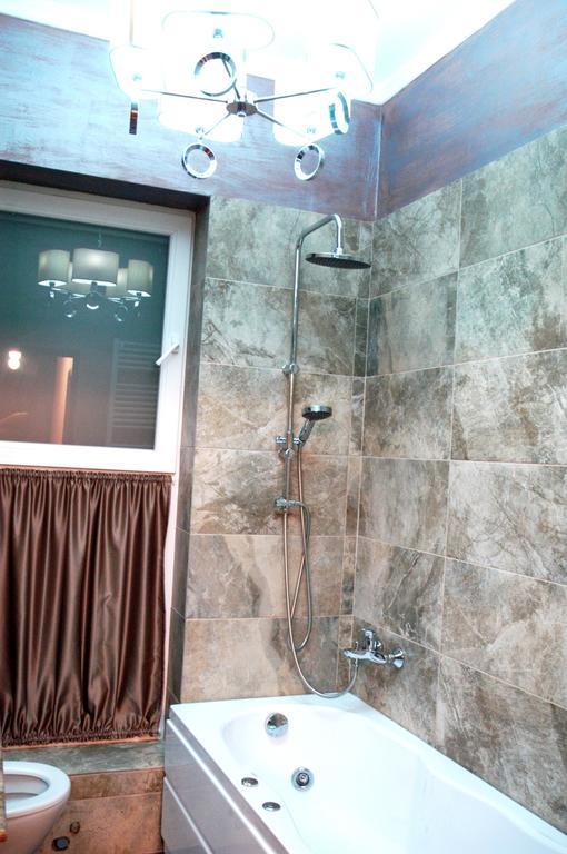 Classic Apartment Brasov Ngoại thất bức ảnh