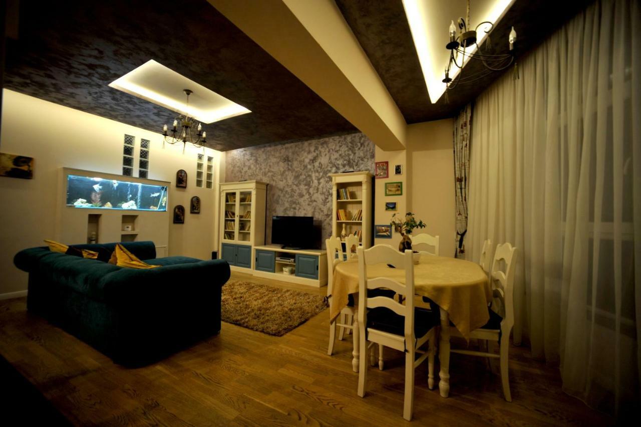 Classic Apartment Brasov Ngoại thất bức ảnh