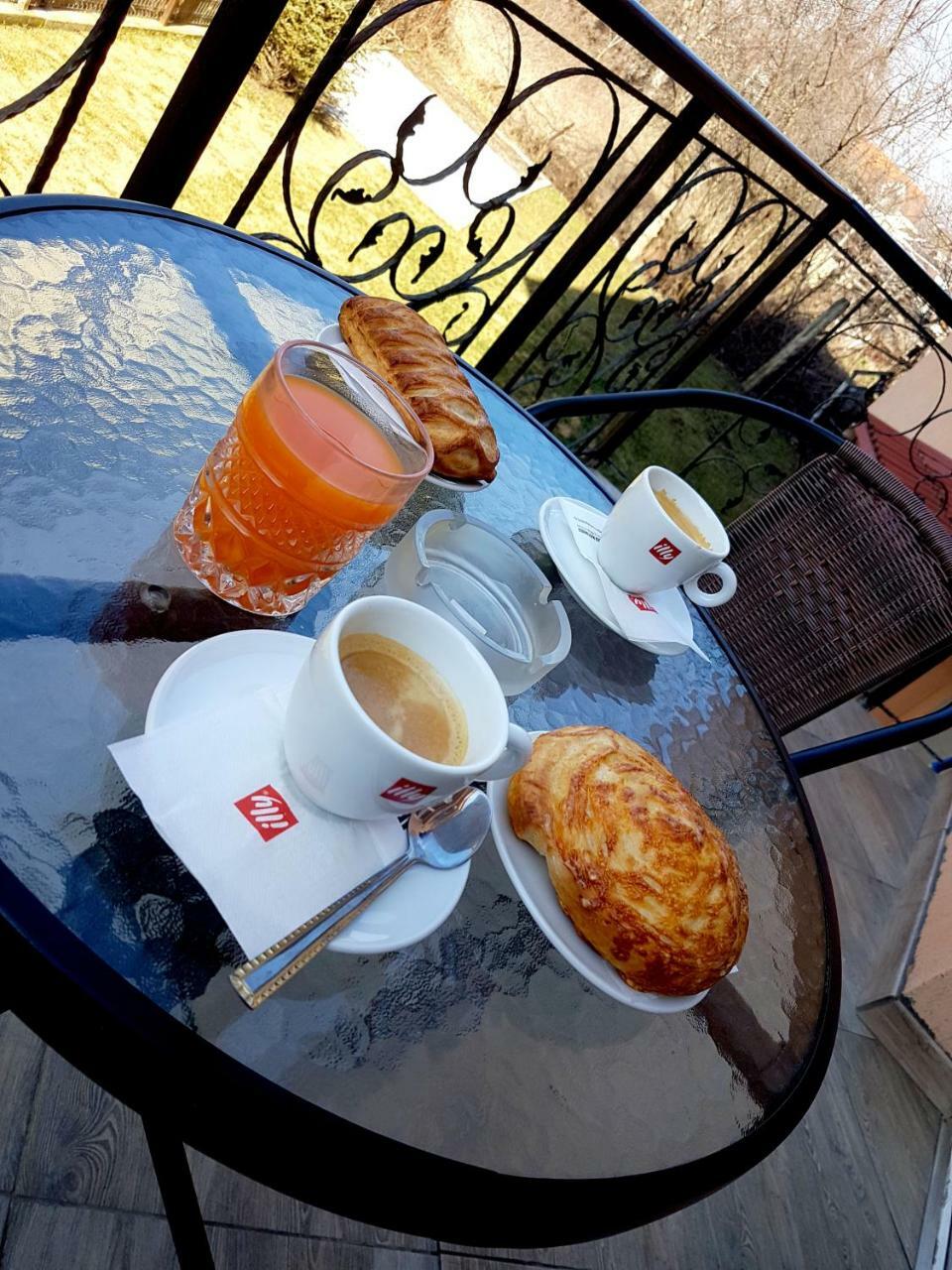 Classic Apartment Brasov Ngoại thất bức ảnh